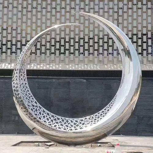 四川大型不锈钢雕塑制作前,需注意哪些问题？