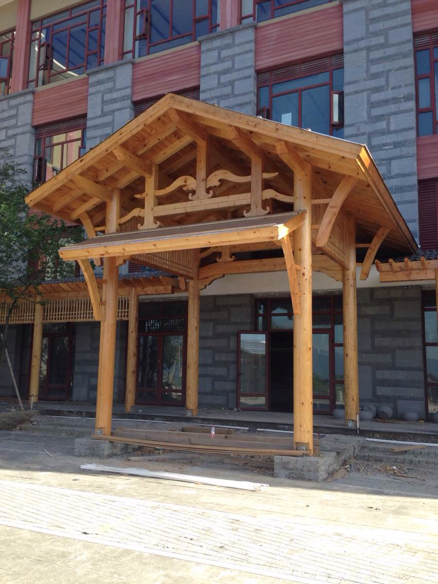 四川木屋建设时防腐木规格处理方法