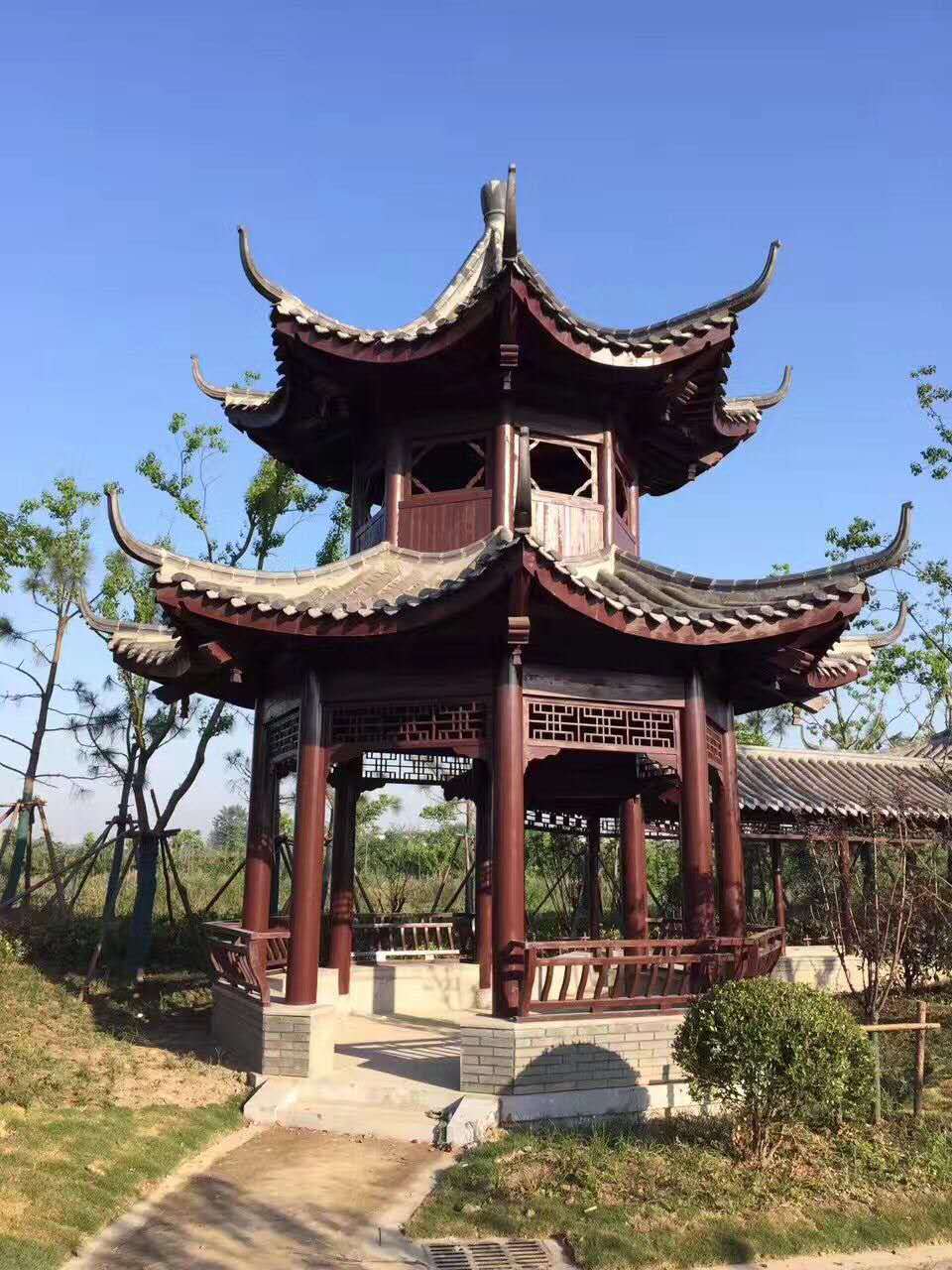 木结构亭子的好处