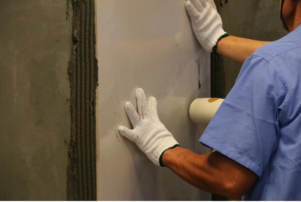 瓷砖粘接剂怎么使用 瓷砖粘接剂的注意事项。