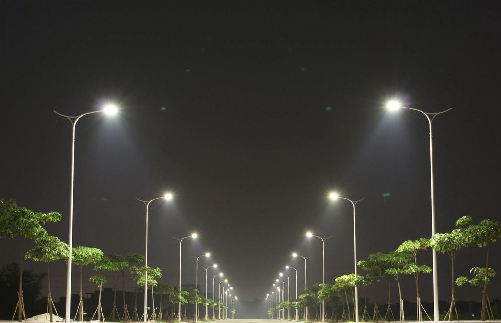 城市照明路燈