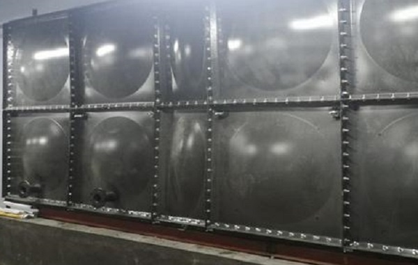 水箱厂家为您介绍搪瓷钢板水箱的四种加热方式