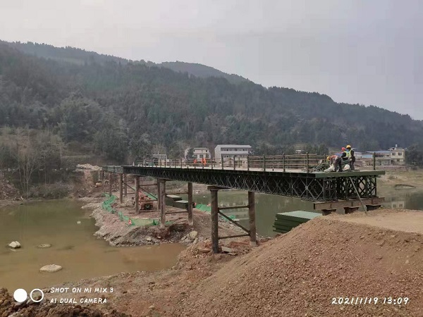 四川鋼棧橋