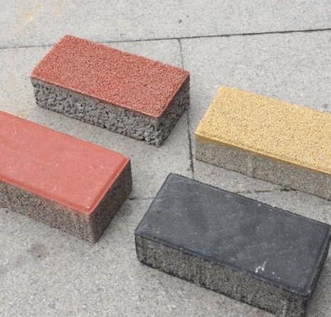 水泥面包砖在生产时出现裂缝怎么办?