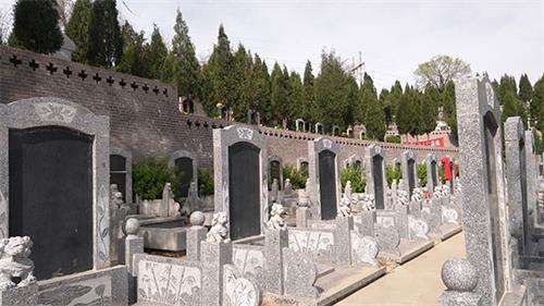 传统墓设计：护栏墓碑