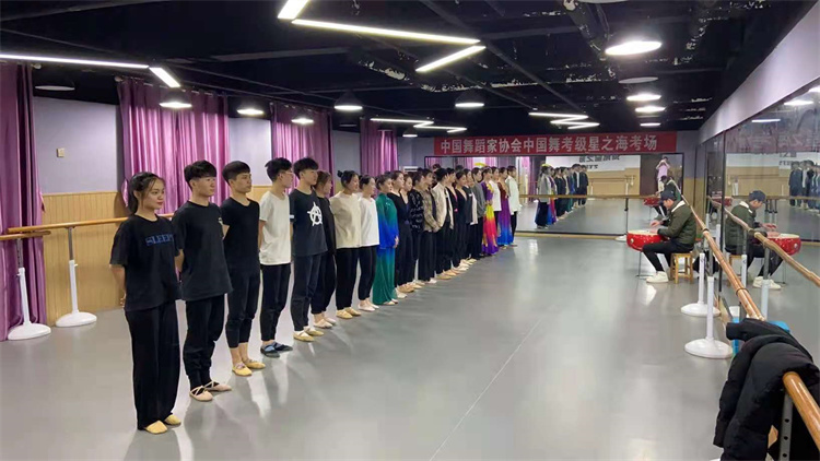 郑州中国舞高考