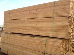 成都防腐木木材的材質特點介紹