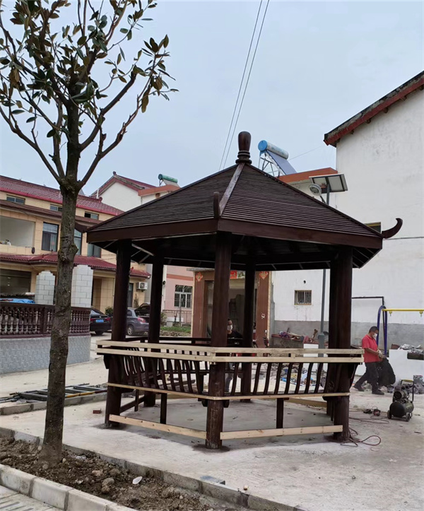 防腐木凉亭在生活当中有那些优势和好处