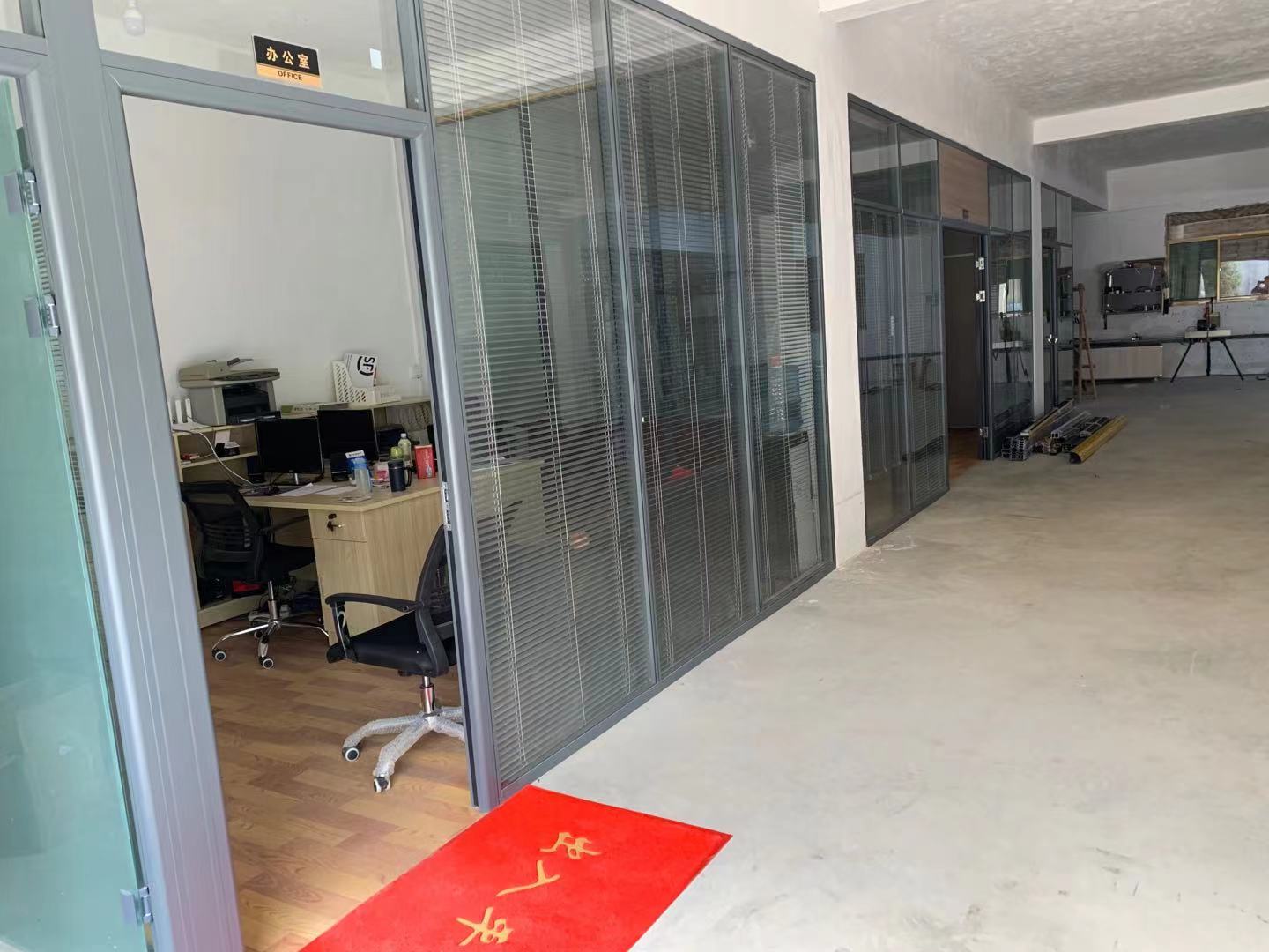 庫(kù)房環(huán)境展示