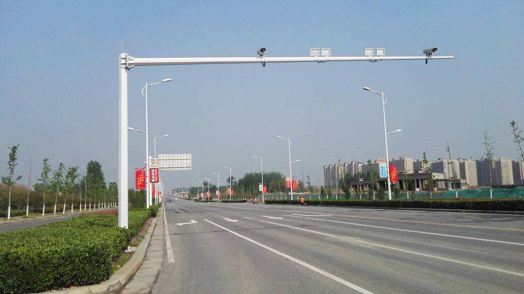 汇达交通设施为您分享有关信号灯杆的知识
