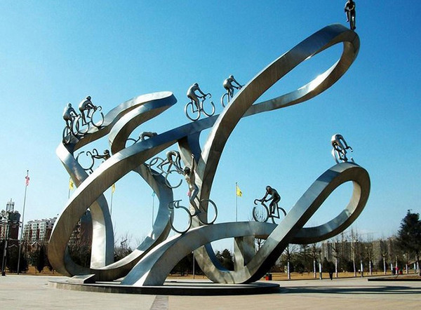 河南玻璃钢雕塑的三种形式：圆雕、浮雕和透雕