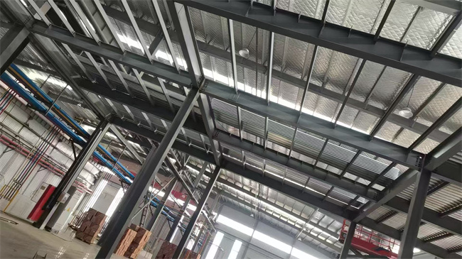 免浇筑楼承板生产及施工现场