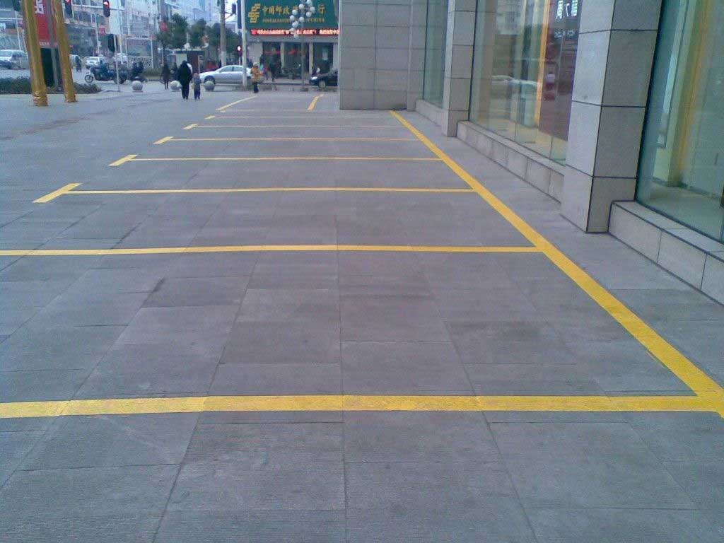 成都车位划线中需要注意的问题