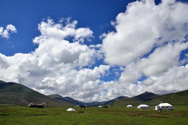 7-8月份旅游旺季去西藏旅游，一定要把这份省钱攻略收好！