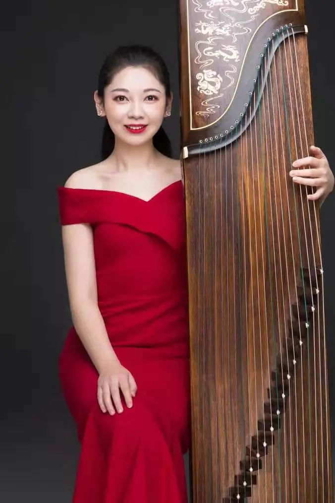 张曦月-古筝教师，音乐教授