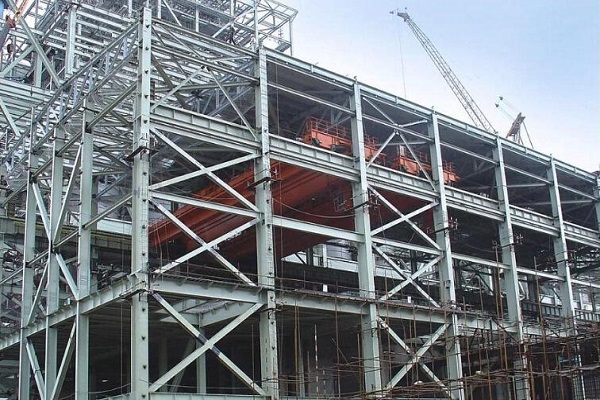 你要了解清楚钢结构安装建筑的粘钢加固是怎么做的