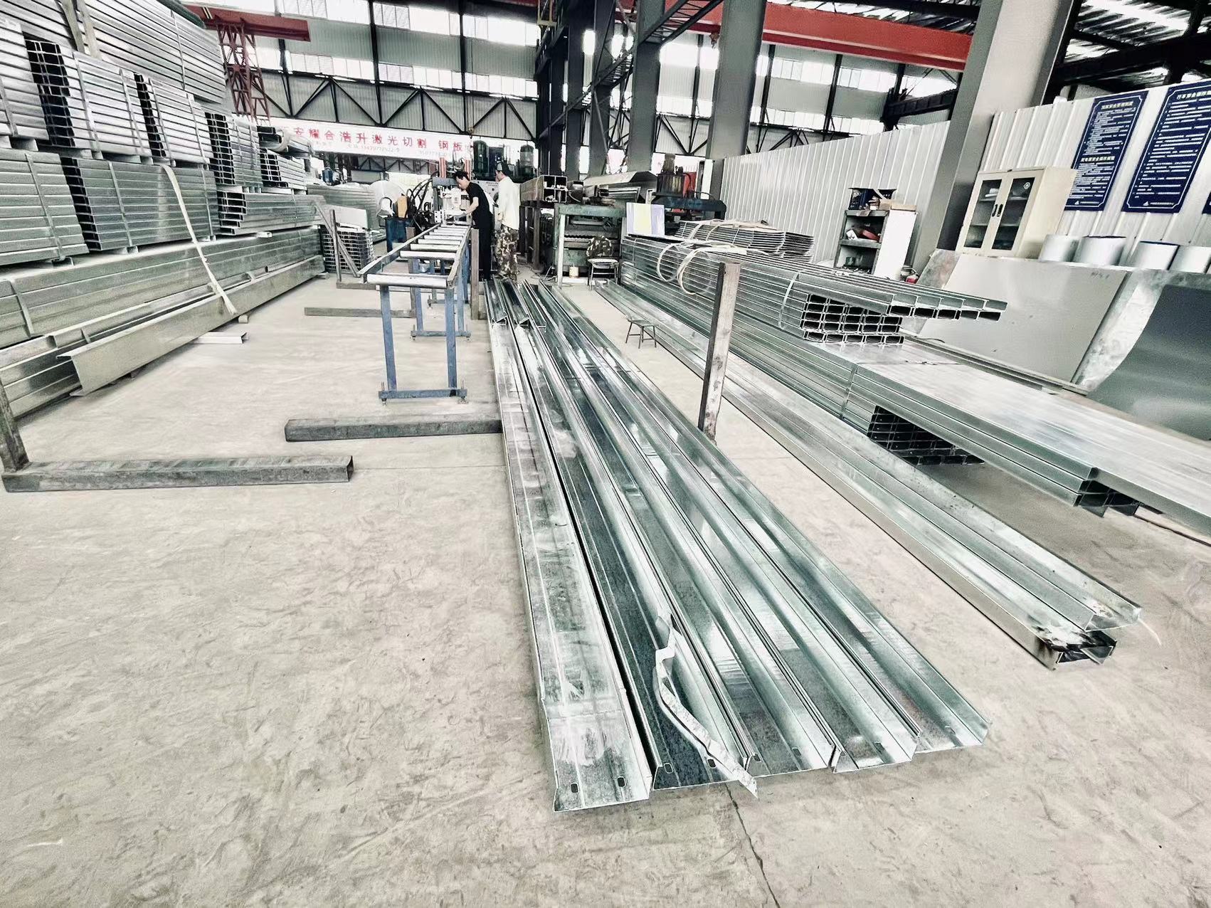 新疆C型钢生产