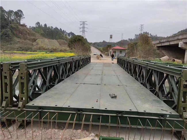 四川贝雷桥