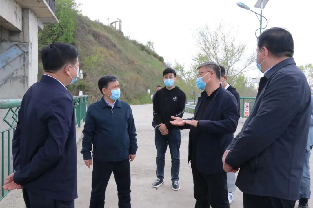 省防汛指揮部第四檢查組到桃山水庫(kù)檢查指導(dǎo)防汛工作