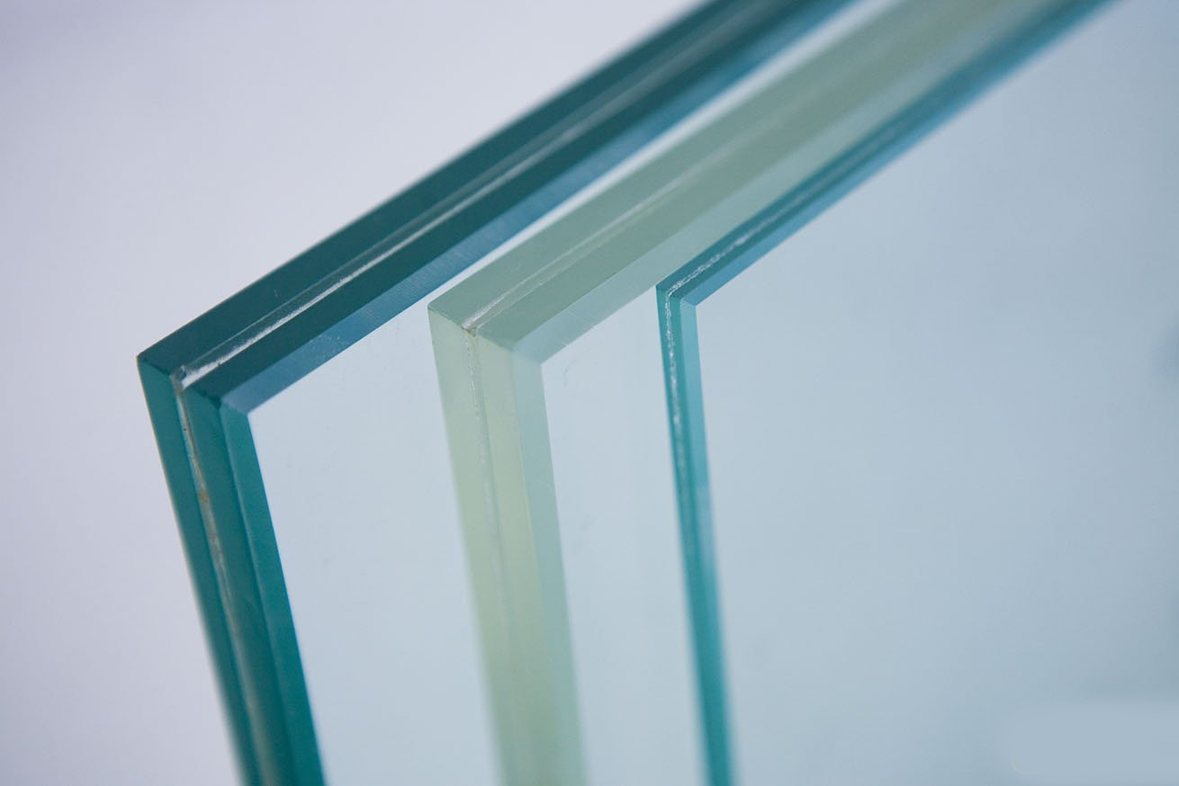 圖南玻璃為您講解陜西夾膠玻璃的發展前景