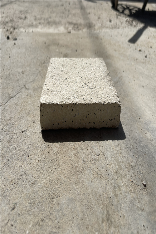 PC仿石砖的生产工艺及特性有哪些？