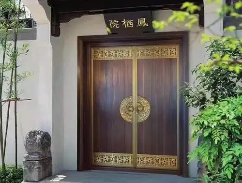 新疆铜门
