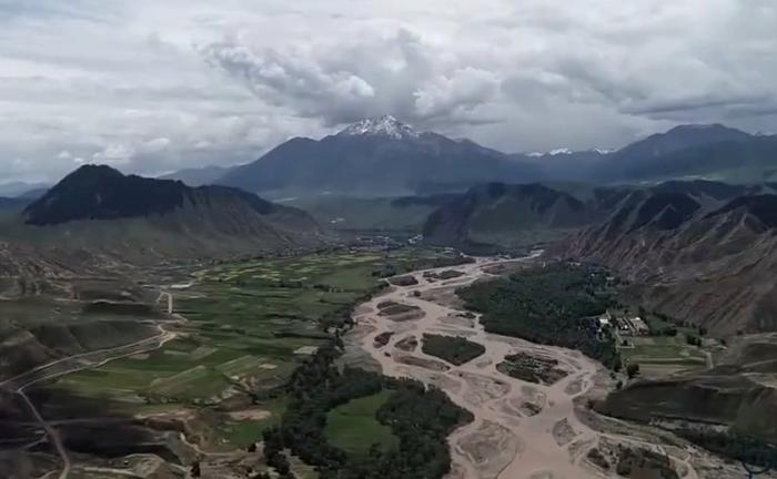 中国能建承建的海南省南渡江迈湾水利枢纽工程正式下闸蓄水