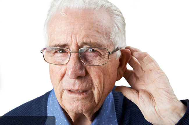 老人防止听力快速下降的几个方法！