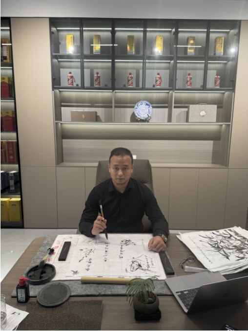 董事长个人简介