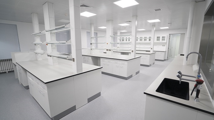 实验室家具为什么不能用普通家具代替