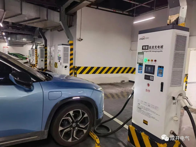 四川电动汽车充电桩的魅力逐渐展现出来！中国新能源汽车突破1000万辆 机动车驾驶人达4.92亿人