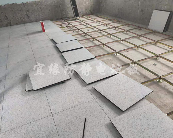 西安防静电地板厂家带你了解全钢防静电地板的生产流程