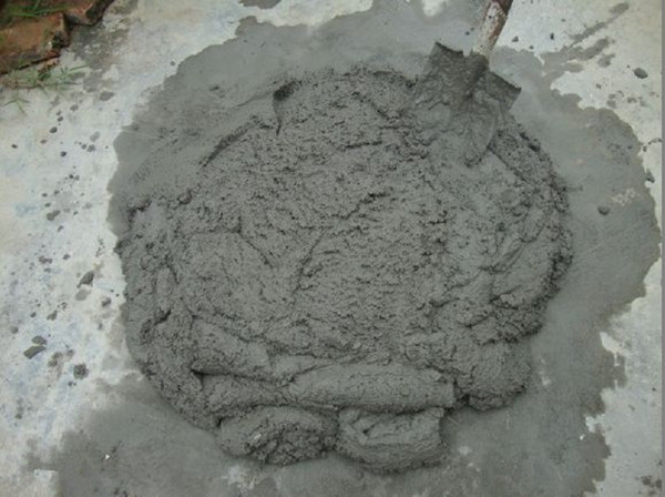 做好水泥砂浆基层的处理才能贴砖