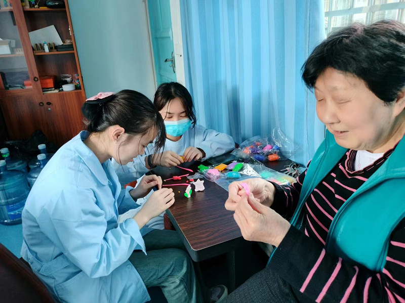 为什么现在流行医养结合？