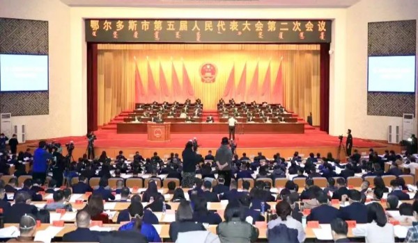 王进平当选内蒙古自治区人大代表