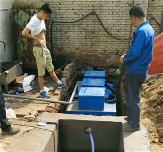 在冬天，宜昌一体化污水处理设备如何做好保温工作
