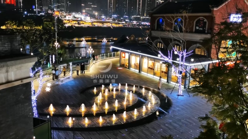 重庆长嘉汇购物公园音乐喷泉