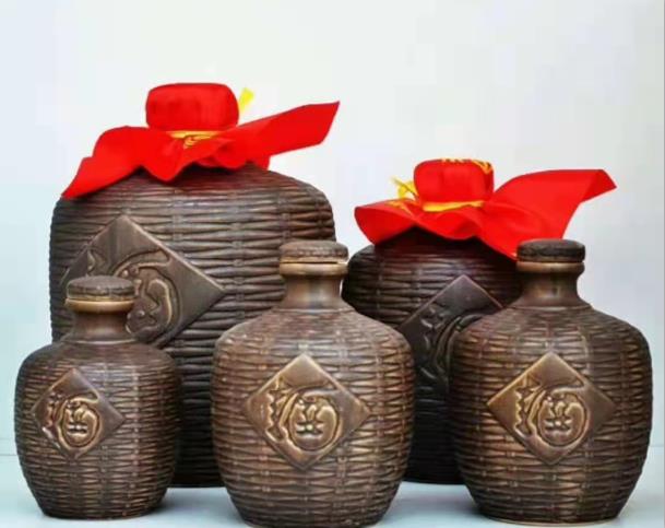 四川陶瓷酒瓶價格