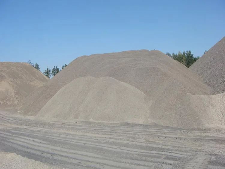 成都河沙公司告诉你机制沙与天然河沙的区别