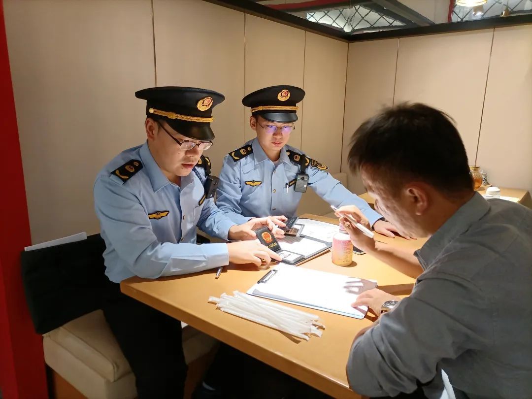 提供不可降解一次性塑料吸管要处罚？