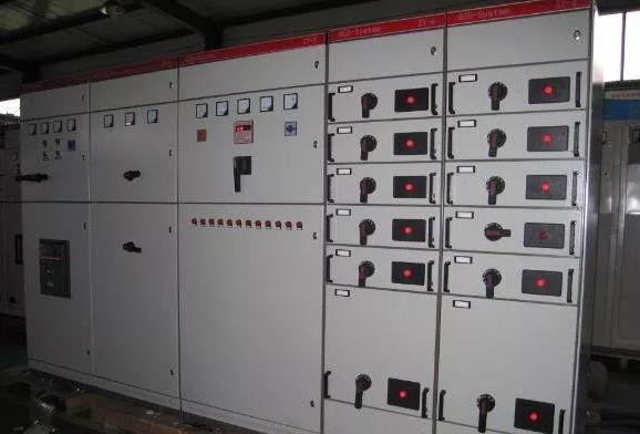特殊的环境条件，应如何选择低压配电柜？