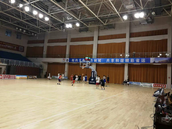 河南体育木地板批发价格