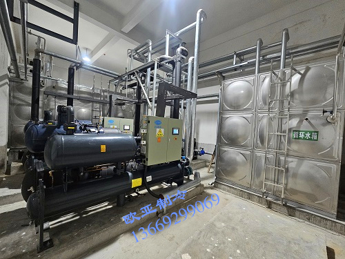 宁夏富杨乳业-制冷机房工艺冰水设备；空调冷源设备调试完成