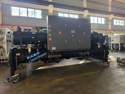 欧亚水源热泵机组