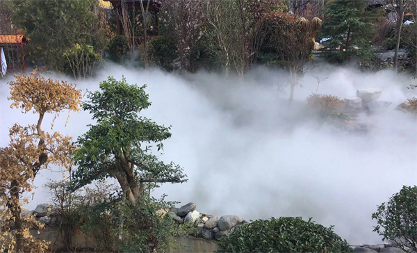龙岩景观小编带你了解人造雾的类别与作用！