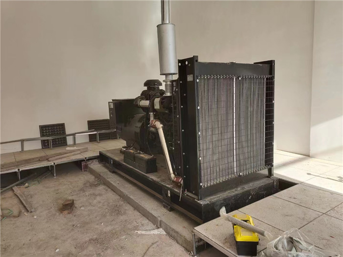 天水市糧站400kw發電機組上海股份安裝完成