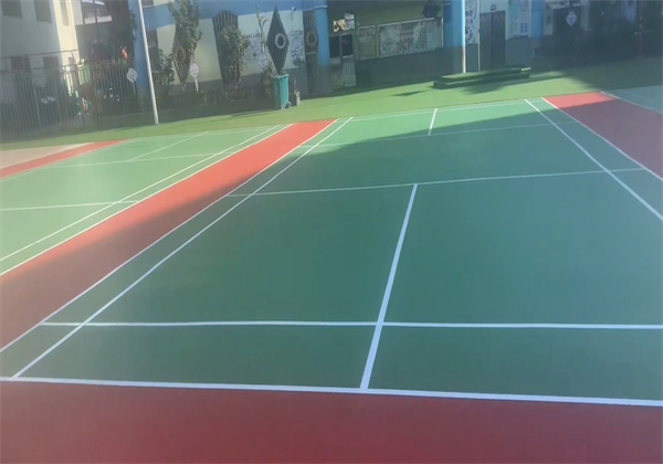 西昌市某中心小学硅PU球场项目