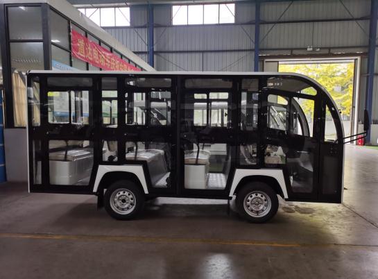 成都11座封閉觀光車