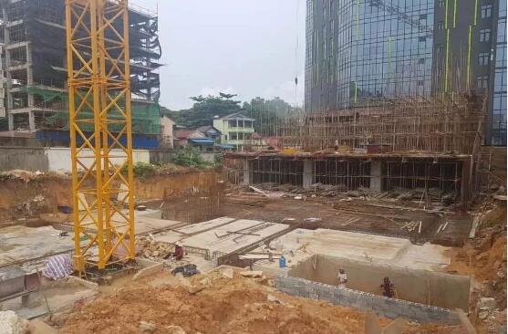 西港钢结构建筑工地 西港钢结构建筑工地