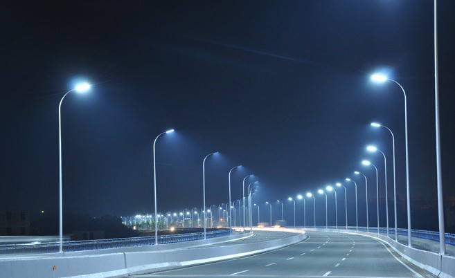 为什么选择四川led路灯而不是普通路灯？